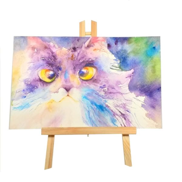 Retrato en acuarela de gata persa tricolor