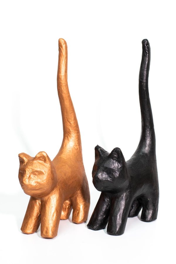 Escultura expositor gato papel decrada por ArtiGats